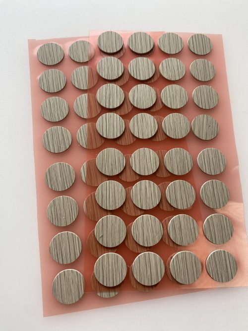 Oak Dainty Latte Pore - R20497 NW 18mm